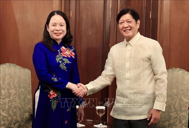 La vice-presidente vietnamienne rencontre des dirigeants etrangers aux Philippines hinh anh 1