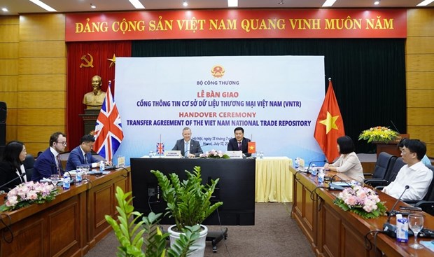 Le Royaume-Uni livre le referentiel commercial national au Vietnam hinh anh 1