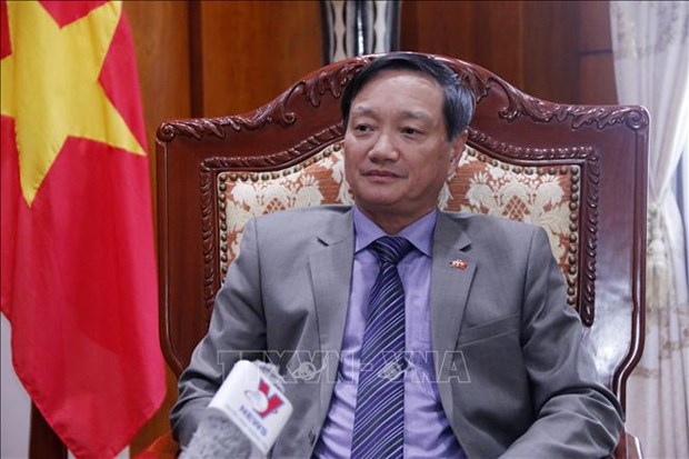 Les relations Vietnam-Laos continueront de se developper plus efficacement hinh anh 1