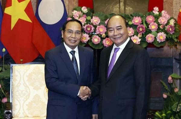 Pour promouvoir les relations d'amitie et de cooperation integrale Vietnam-Laos hinh anh 1