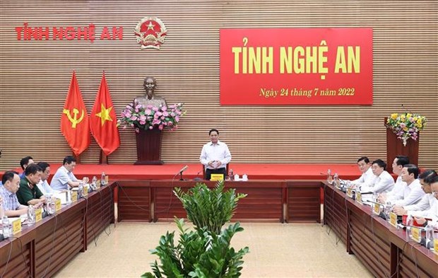 Le PM exhorte Nghe An a mobiliser toutes les ressources pour son developpement hinh anh 1