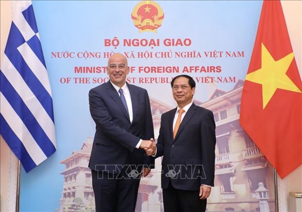Vietnam-Grece : entretien entre les deux ministres des AE hinh anh 1