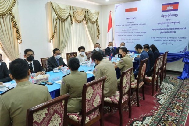 L'Indonesie et le Cambodge cooperent pour prevenir la traite des etres humains hinh anh 1