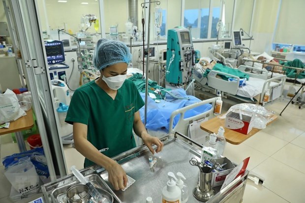 Le Vietnam enregistre 1.695 nouveaux cas de Covid-19 en 24 heures hinh anh 1