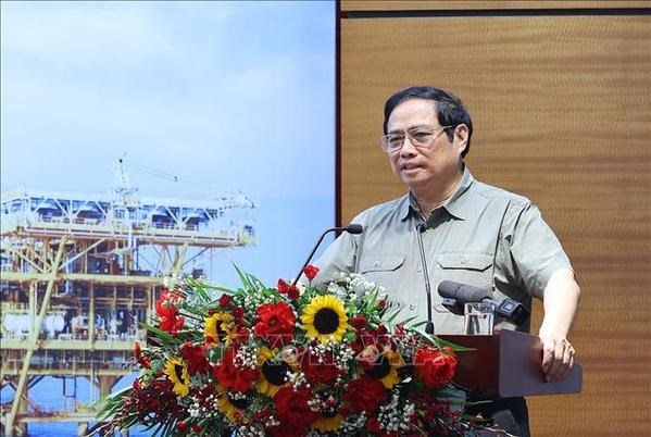 Le Premier ministre Pham Minh Chinh travaille avec le Groupe national gazo-petrolier hinh anh 1
