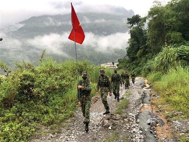 Ha Giang et Yunnan (Chine) organisent une patrouille frontaliere conjointe hinh anh 1