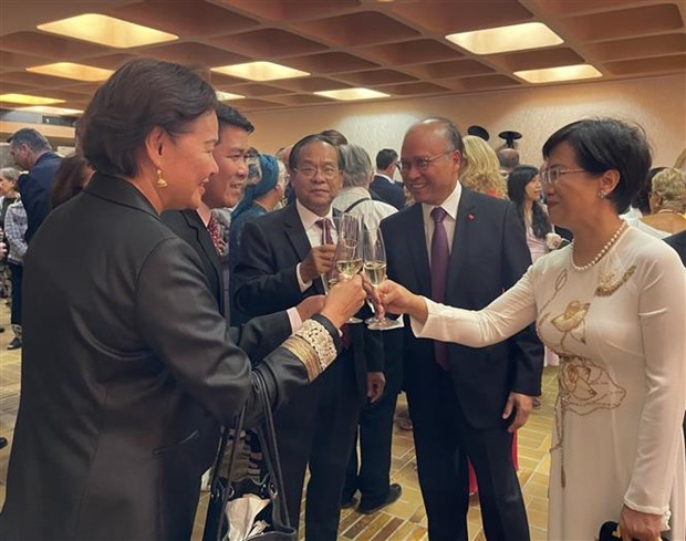 L'Ambassade du Vietnam en France celebre le 77e anniversaire de la Fete Nationale hinh anh 2
