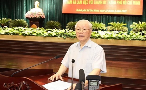 Le leader du Parti exhorte Ho Chi Minh-Ville a promouvoir son role de locomotive hinh anh 2