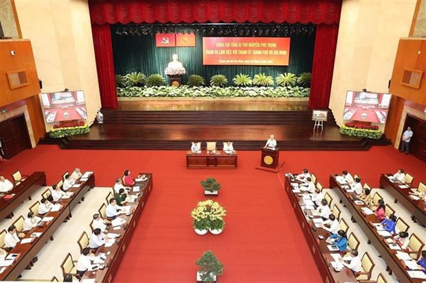 Le leader du Parti exhorte Ho Chi Minh-Ville a promouvoir son role de locomotive hinh anh 3