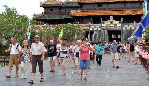 Le Vietnam accueille environ 1,87 million de touristes etrangers en neuf mois hinh anh 2