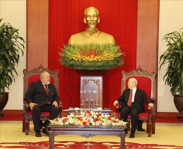 Le PM cubain Manuel Marrero Cruz termine sa visite d'amitie officielle au Vietnam hinh anh 1
