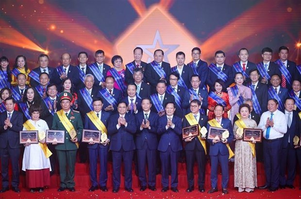 Le Premier ministre Pham Minh Chinh reitere le soutien aux entreprises et entrepreneurs hinh anh 3