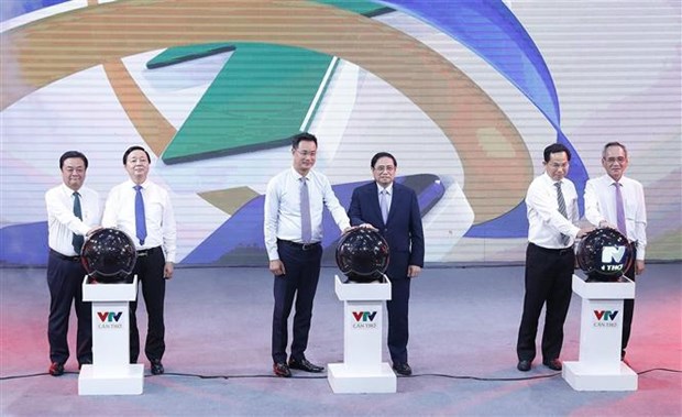 Le Premier ministre assiste au lancement de la chaine VTV Can Tho hinh anh 1