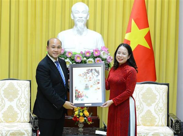 La vice-presidente Vo Thi Anh Xuan a recu des jeunes cambodgiens hinh anh 1