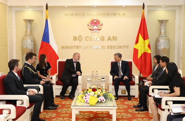 Le Vietnam et la Republique tcheque renforcent leur cooperation dans la lutte anti-criminalite hinh anh 1