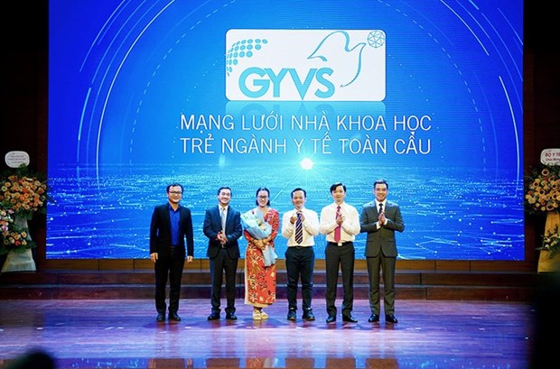 Le reseau mondial des jeunes chercheurs vietnamiens dans le domaine de la sante hinh anh 1