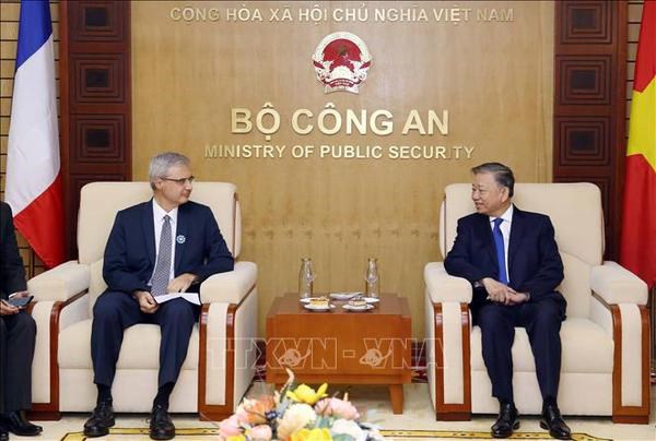 Vietnam-France : renforcement de la cooperation entre les forces de l'ordre hinh anh 1