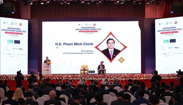 Le PM Pham Minh Chinh au Sommet des affaires et de l'investissement de l'ASEAN 2022 hinh anh 1