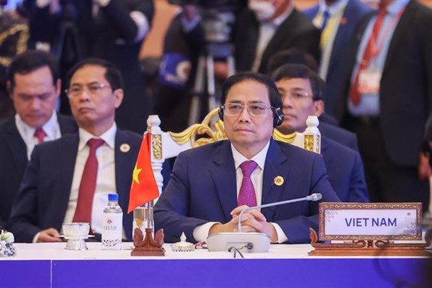 Le PM Pham Minh Chinh aux Sommets de l’ASEAN avec les partenaires hinh anh 3