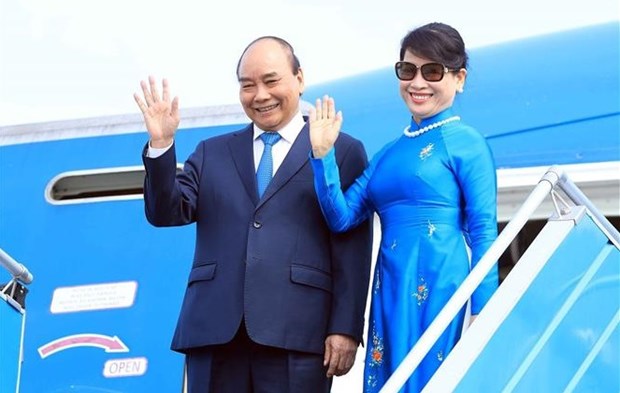 Le president Nguyen Xuan Phuc part pour la Thailande hinh anh 2