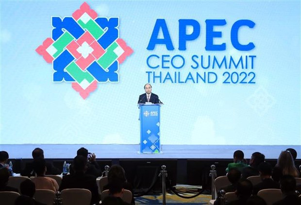 Le chef de l’Etat vietnamien au Sommet d’affaires de l’APEC 2022 hinh anh 1