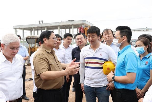 Le PM exhorte Binh Duong a accelerer les projets d’infrastructure cles hinh anh 1