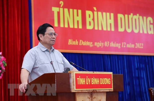 Le PM exhorte Binh Duong a oeuvrer au developpement rapide et durable hinh anh 1