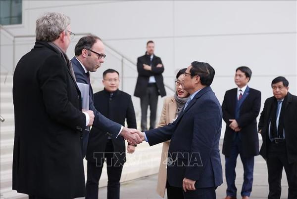 Le Premier ministre Pham Minh Chinh visite le Parc technologique Brainport aux Pays-Bas hinh anh 2