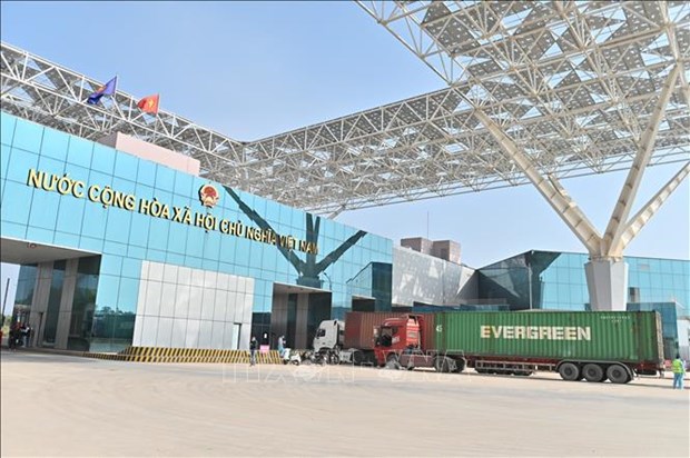 Faciliter l'importation et l'exportation de marchandises entre le Vietnam et la Chine hinh anh 1