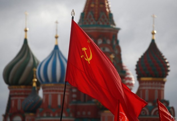 Le leader vietnamien felicite le Parti communiste russe pour son 30e anniversaire hinh anh 1