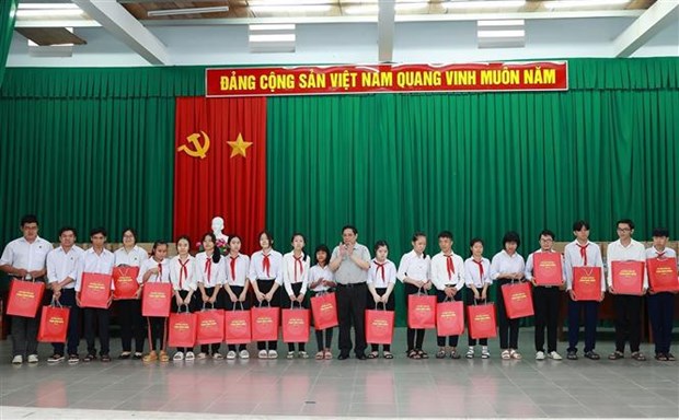 Le PM Pham Minh Chinh travaille dans la province de Ben Tre hinh anh 1