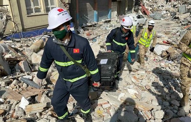 Seisme en Turquie: des militaires vietnamiens poursuivent leurs activites de sauvetage hinh anh 1