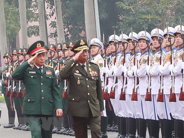 Le vice-PM et ministre cambodgien de la Defense en visite officielle au Vietnam hinh anh 1