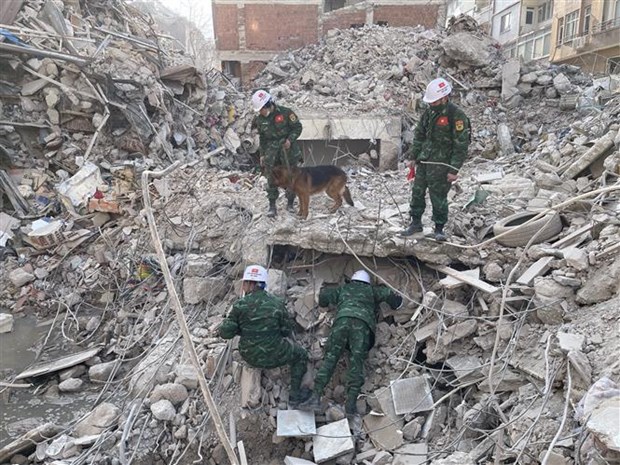Seisme en Turquie : les secouristes de l'Armee vietnamienne poursuivent leurs efforts hinh anh 2
