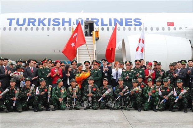 Seisme en Turquie: l'equipe de secourisme de l’Armee vietnamienne termine sa mission hinh anh 4