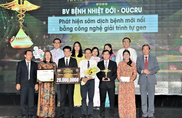 Remise du « Prix pour Realisations medicales vietnamiennes » 2022 hinh anh 2