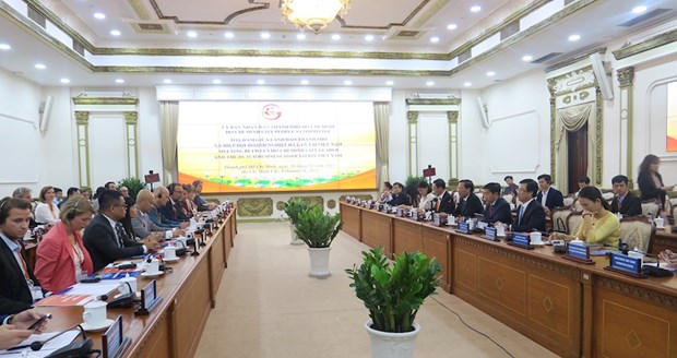 Ho Chi Minh-Ville et des entreprises neerlandaises encouragent la cooperation dans l'investissement hinh anh 1