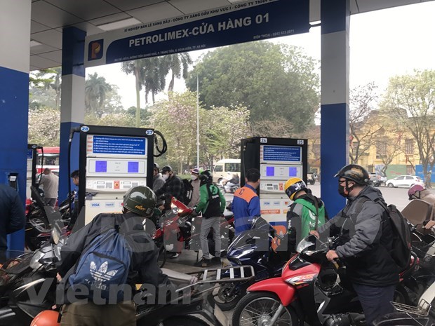 Les prix des carburants en baisse a partir du 1er mars hinh anh 1