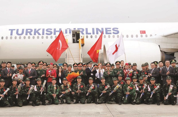 Les equipes de secouristes terminent avec succes leur mission en Turquie hinh anh 1