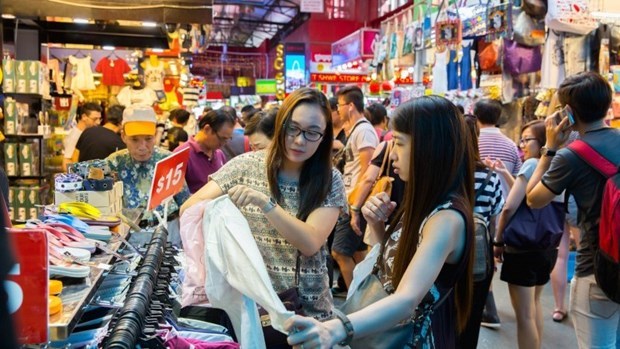 Les ventes au detail de Singapour connaissent leur premiere baisse en pres d'un an hinh anh 1