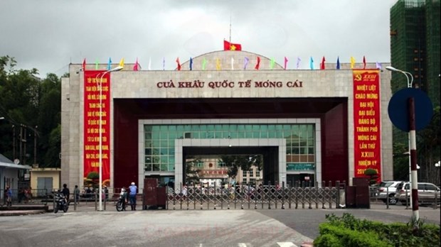 Quang Ninh prete a accueillir des touristes internationaux via les portes frontalieres terrestres hinh anh 1