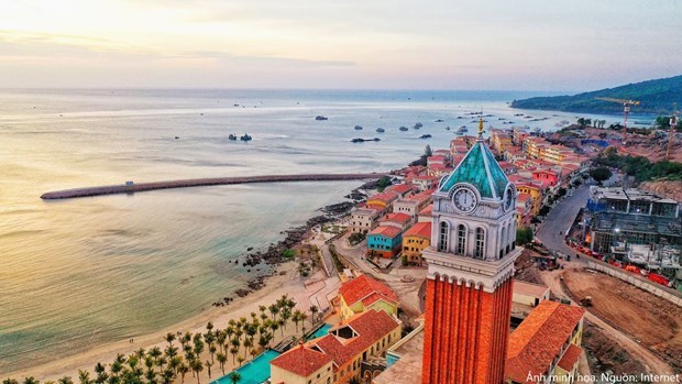 Des pistes pour developper les villes touristiques au Vietnam hinh anh 1