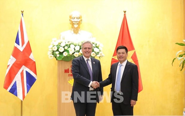 Le Vietnam et le Royaume-Uni cooperent sur le commerce et les technologies vertes hinh anh 1