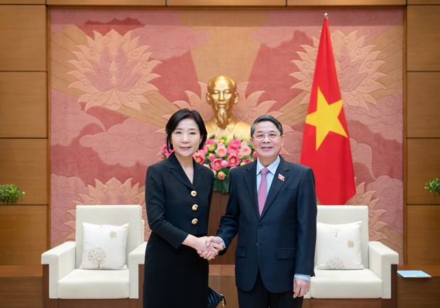 Le Vietnam fait grand cas des liens avec la Republique de Coree hinh anh 1