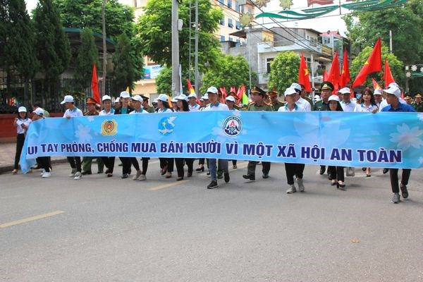 📝 Edito : Le Vietnam s'efforce de lutter contre la traite des etres humains hinh anh 2