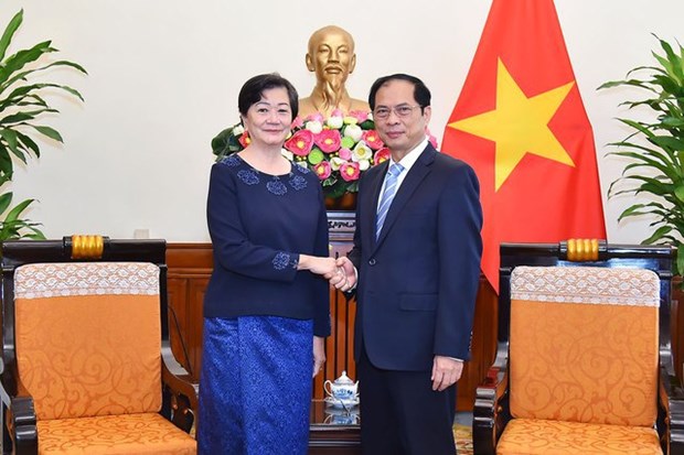 Le Cambodge souhaite partager des experiences dans l'organisation des SEA Games avec le Vietnam hinh anh 1