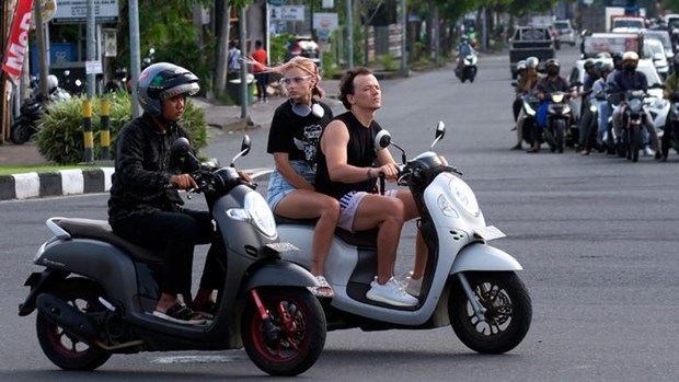 Indonesie : Bali va interdire aux touristes etrangers de louer des motos hinh anh 1