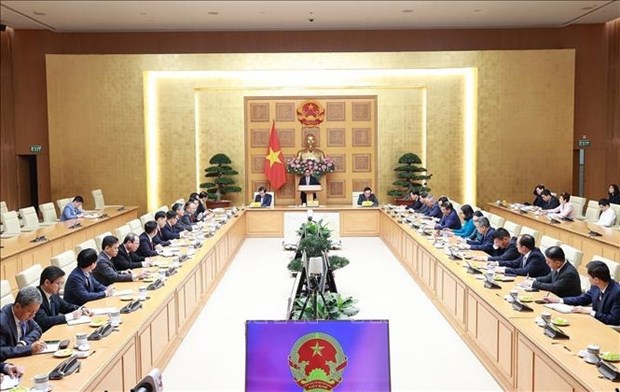 Le PM rencontre des chefs d’organes de representation du Vietnam a l’etranger hinh anh 2