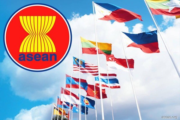 Le Vietnam participe a la 29e reunion restreinte des ministres de l'Economie de l'ASEAN hinh anh 1