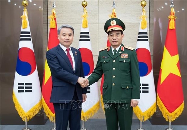 Entretien entre les ministres vietnamien et sud-coreen de la Defense hinh anh 1